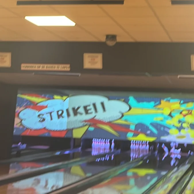 Bowling, Pool & Socializing