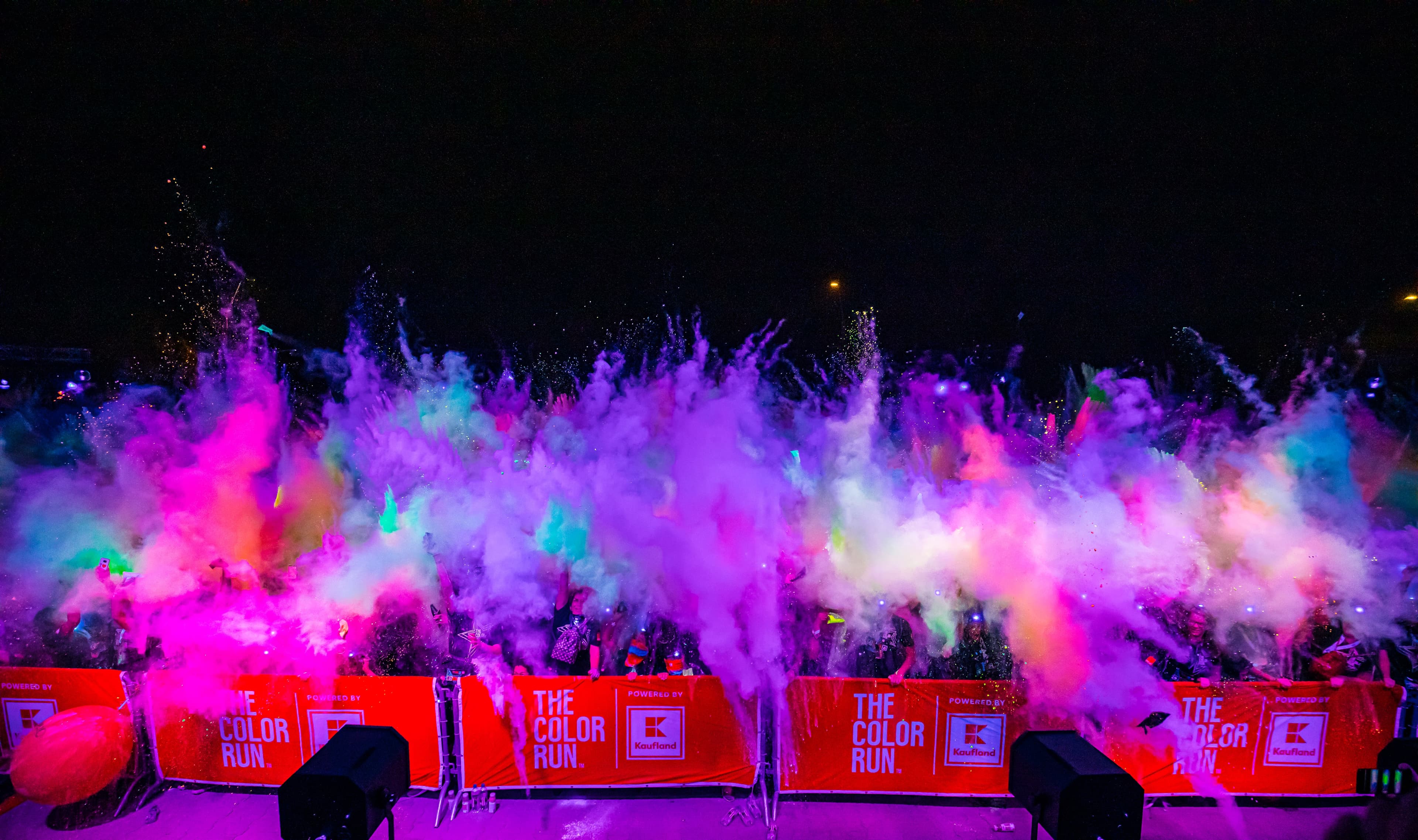 The Color Run Mamaia Night 2026 - Descriere, locație, curse, trasee… | RunMap.ro