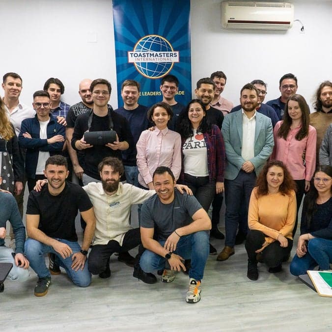 Toastmasters București - Ședința săptămânală de vorbit în public